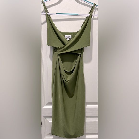 Mura Boutique Cross Bodice Bare Midriff Jersey Midi Dress Olive Green ZB6 - Picture 2 of 10